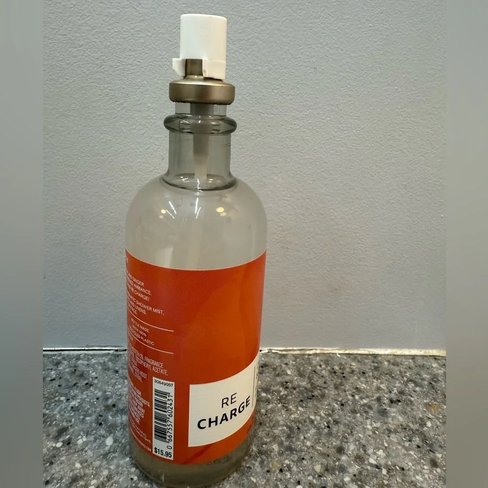 Bath & Body Works Aroma Re Charge  Orange & Ginger Essential Oil Mist NWT